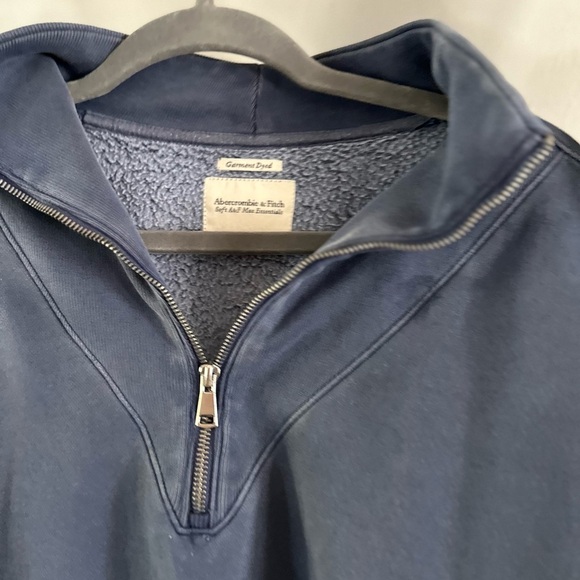 Abercrombie pullover sweatshirt - Picture 2 of 4